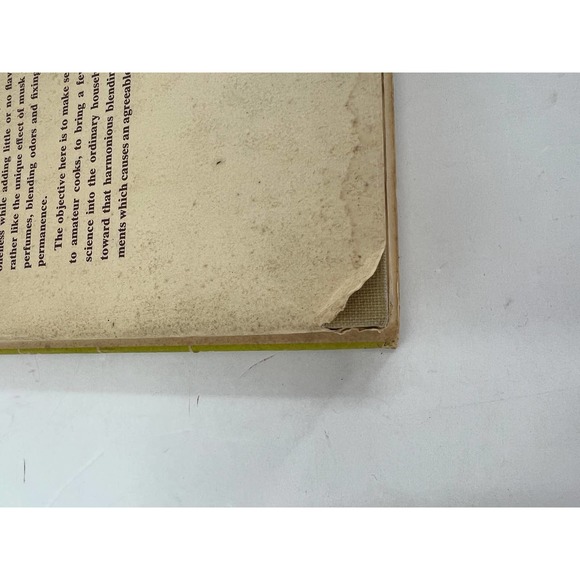 A Matter of Taste The Definitive Seasoning Cookbook by Sylvia Humphrey 1965 VTG - Picture 9 of 13